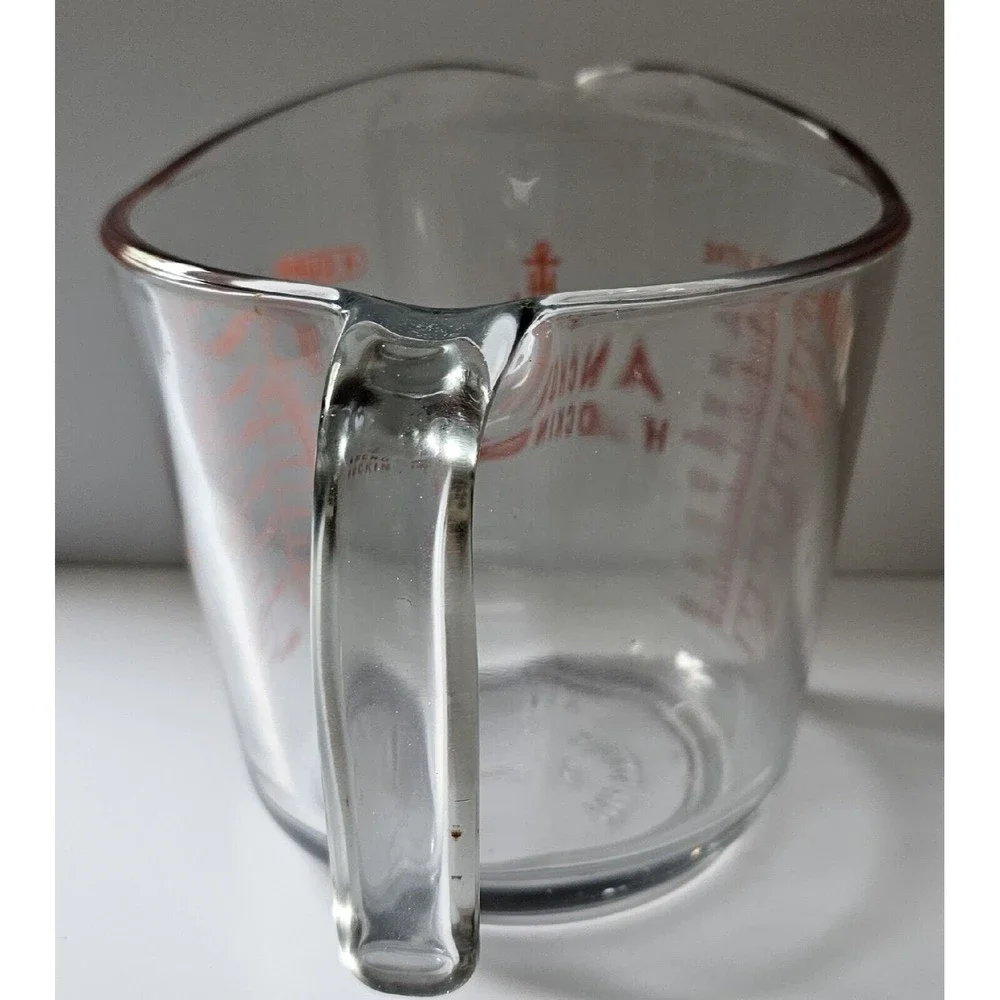 Anchor Hocking Glass Measuring Cup Open Handle 4-Cups 32oz 1-Quart Red Lettering